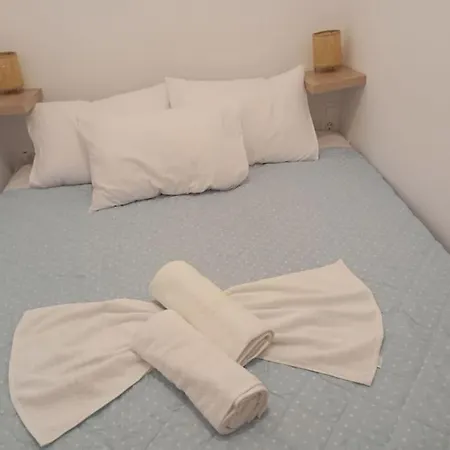 Apartament Traditional House At