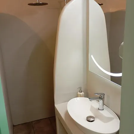 Traditional House At Apartament *